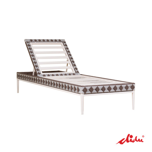 Modern Sunbed for Hotels Swimming Pool Furniture Pallazo
